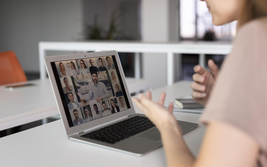 Real-Time Coaching in Mental Health: Evidence, Mechanisms, and Future Directions